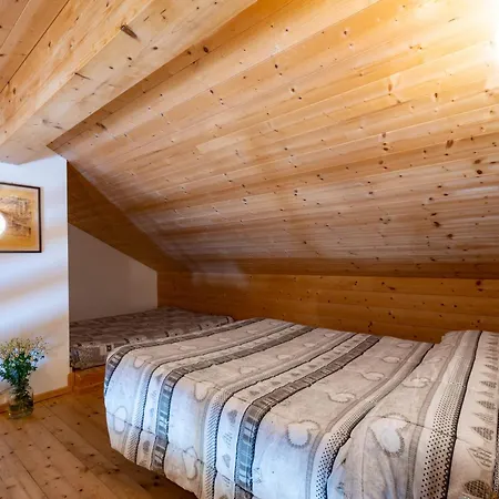 大慈恩卡斯公寓